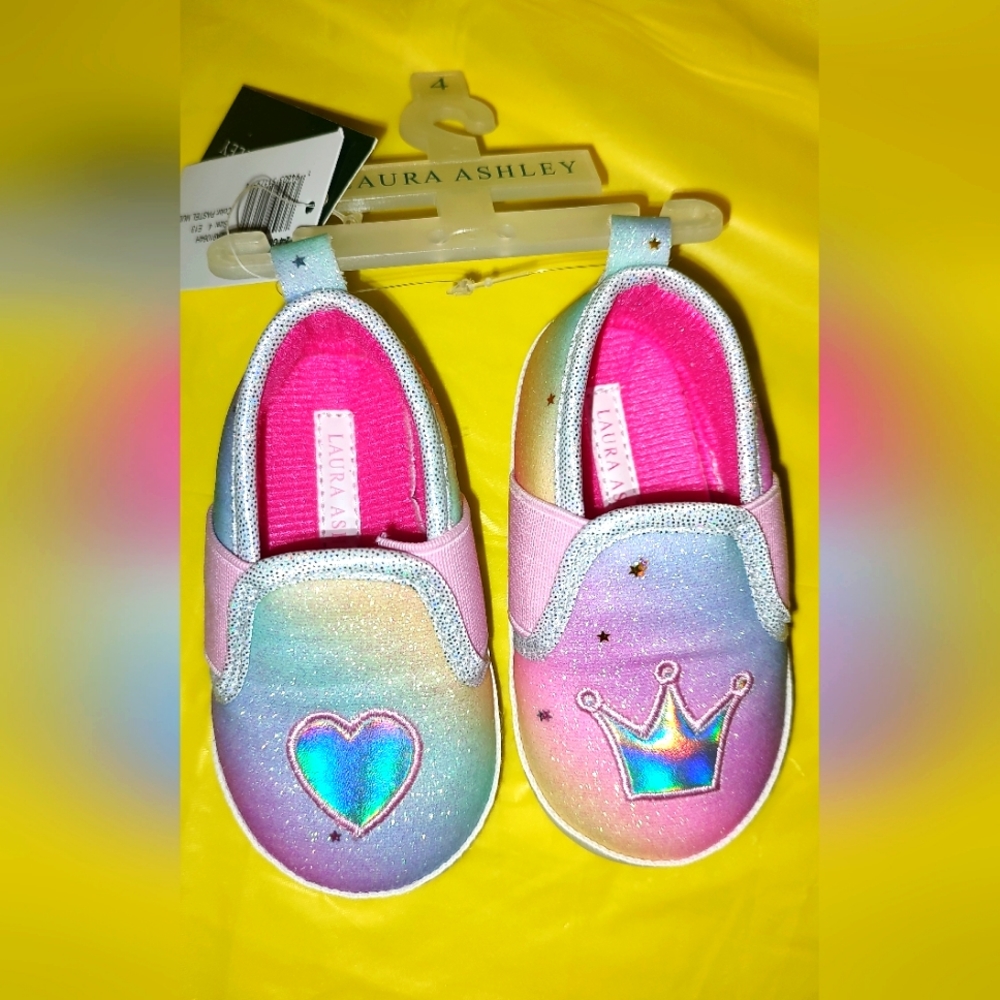 Laura Ashley size 4 Girls infant shoes, Elastic NWT rainbow sparkle Vibes Trendy